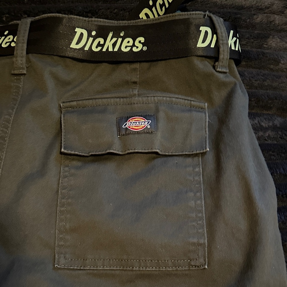 Dickies Men’s Olive Cargo Work Pants - Picture 6 of 8